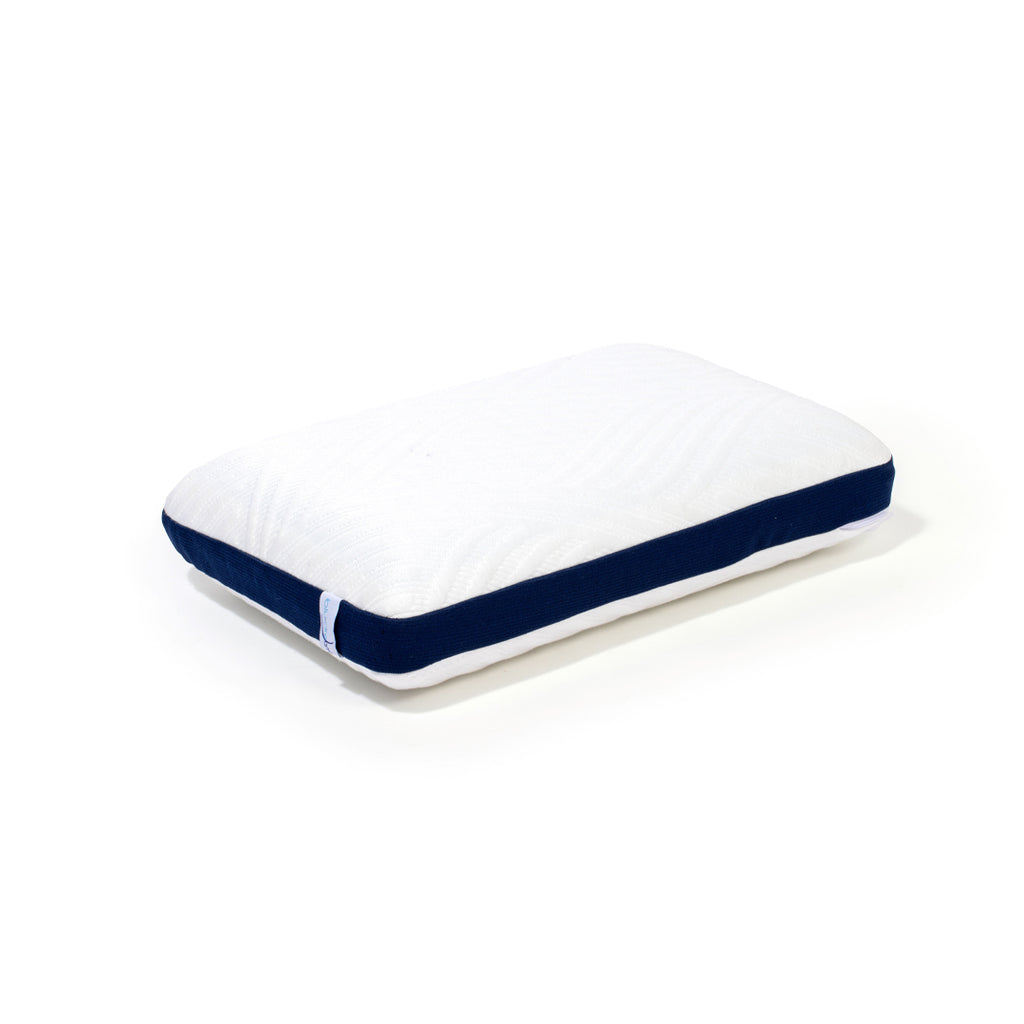Almohada BluDream Individual CoolRest de memory foam con tecnología de enfriamiento PCM, se adapta a ti para ofrecer un soporte óptimo.