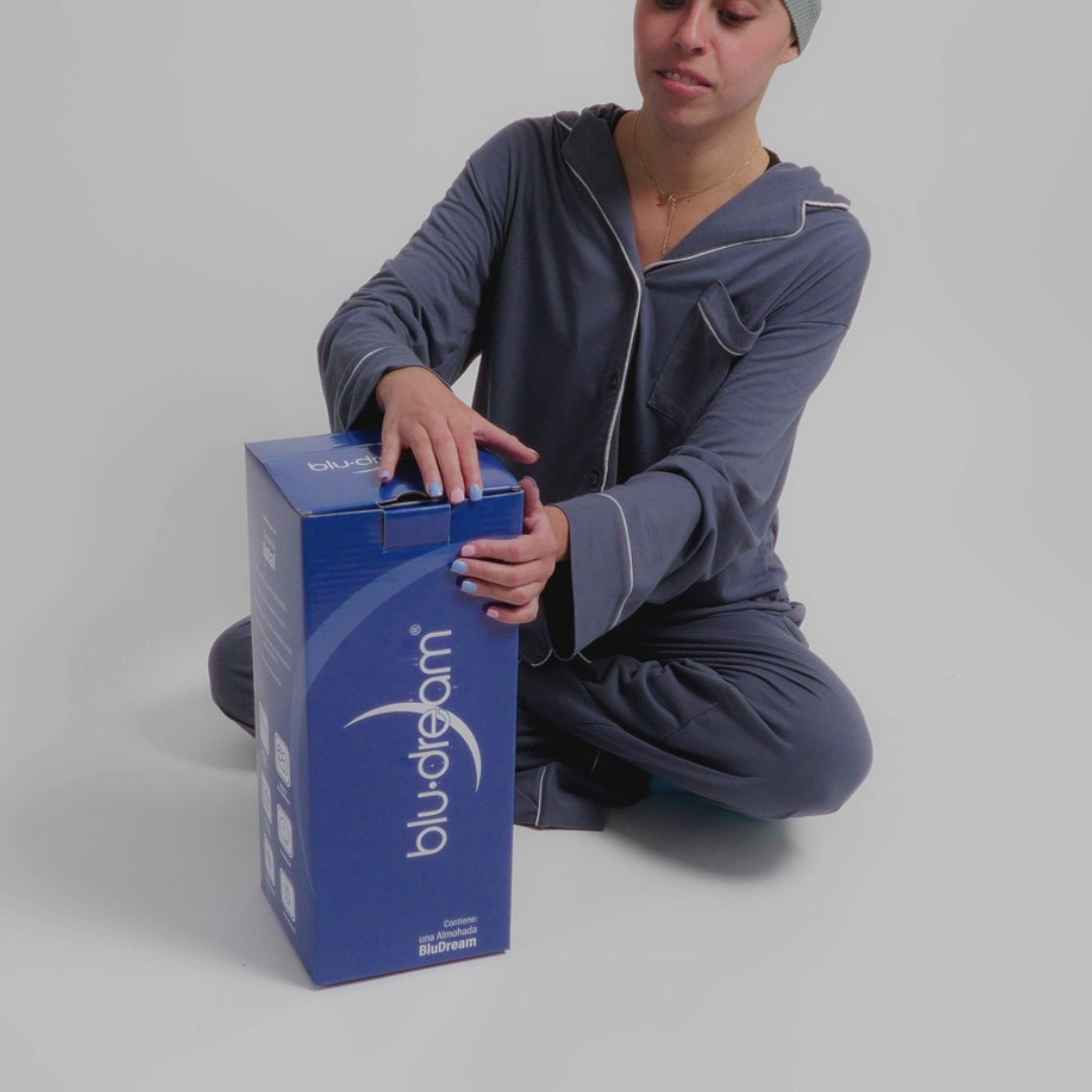 La Almohada BluDream King Size elaborada de Memory Foam, con tecnología Fresh+ Esta Almohada es parte de nuestra línea Serenity, para brindarte un descanso profundo y confortable.